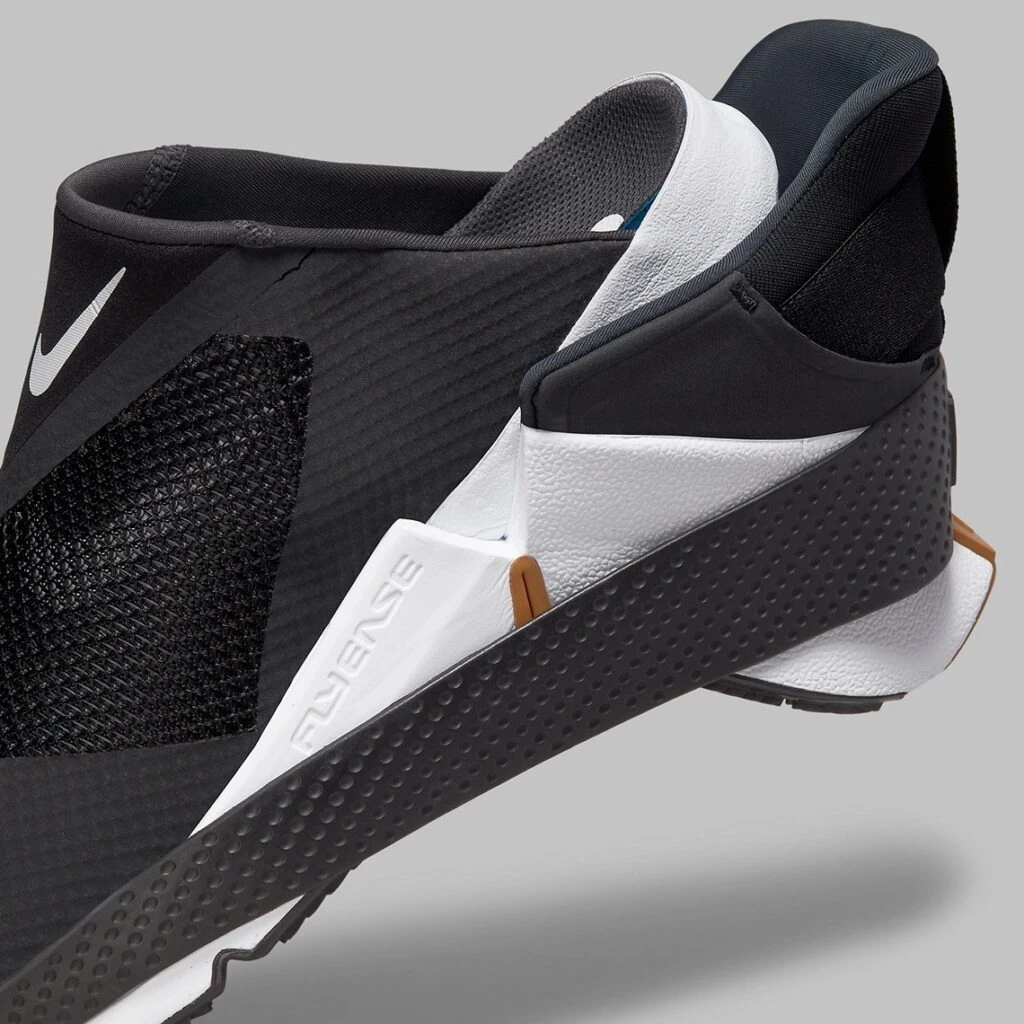 Nike Go FlyEase Black Gum CW5883-003 | Dead Stock