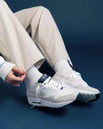 Air Max 1 La Ville Lumière