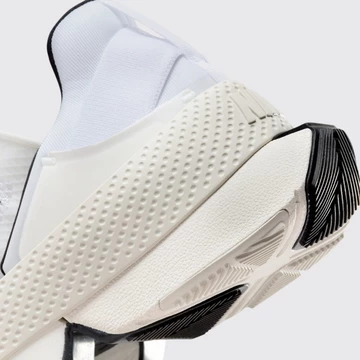 Nike Go FlyEase All White