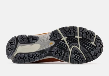 New Balance 2002R Vintage Orange Protection Pack