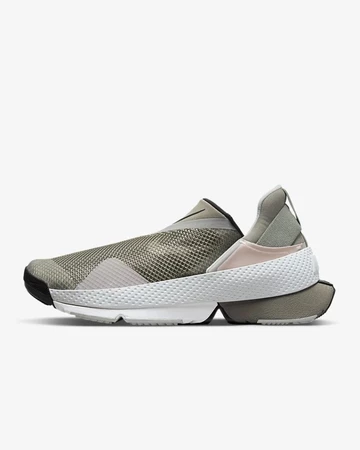 Nike Go FlyEase Light Army