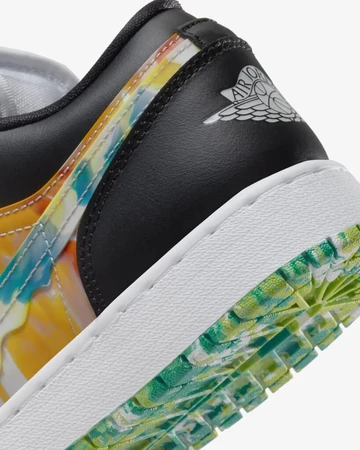 Jordan 1 Low Slime Time