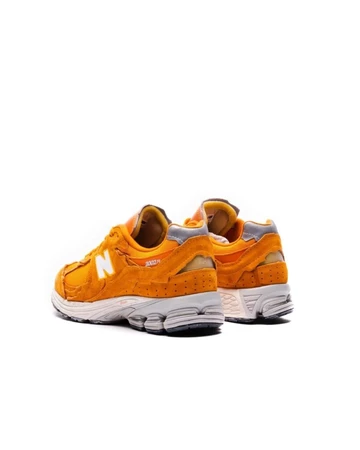 New Balance 2002R Vintage Orange Protection Pack