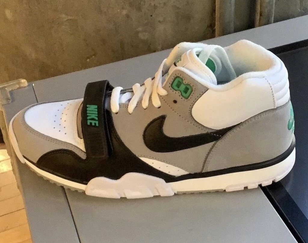 Nike Air Trainer 1 Chlorophyll Dead Stock