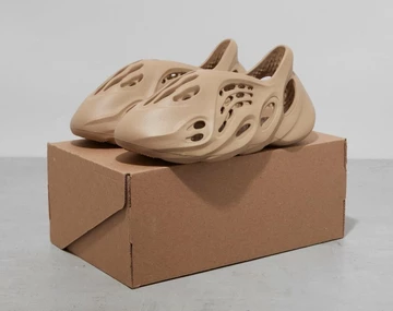 Yeezy Foam Runner Mist