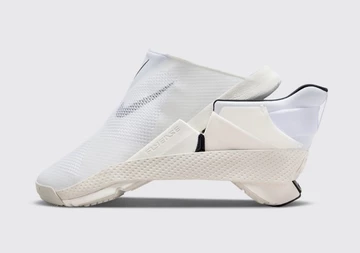 Nike Go FlyEase All White