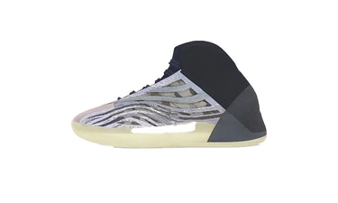 Yeezy QNTM Mono Carbon