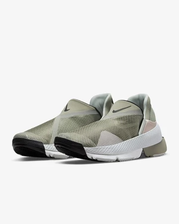 Nike Go FlyEase Light Army