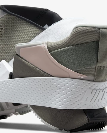 Nike Go FlyEase Light Army