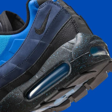 Stash x Nike Air Max 95 Harbor Blue Detail Ferse von Unten