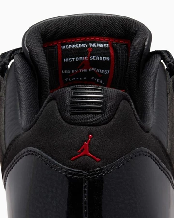 Nike Air Jordan 11 Low Suede 72-10 AV2187-001