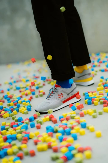 eBay collaborates with Hikmet Sugoer on the eBay x Sonra proto 3