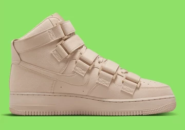 Billie Eilish Air Force 1 High