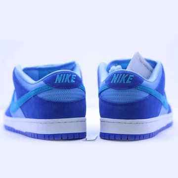 Nike SB Dunk Blue Raspberry