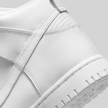 Nike Dunk High Pearl