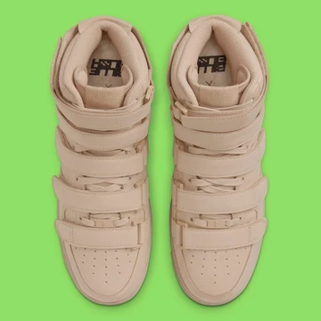 Billie Eilish Nike Air Force 1