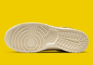 Dunk Low Banana