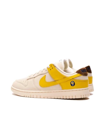 Dunk Low Banana