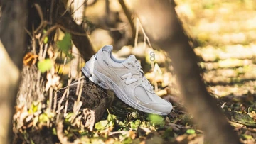 New Balance 2002R Bone Light Aluminum