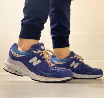 New Balance 2002R J Crew Night Tide
