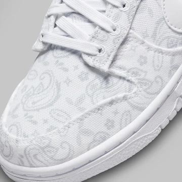 Nike Dunk Low Light Grey Paisley