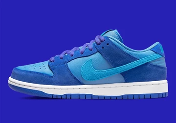 Nike SB Dunk Blue Raspberry