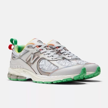 GANNI New Balance 2002R Rain Cloud Island Green