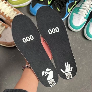 Off-White Air Force 1 Mid Black