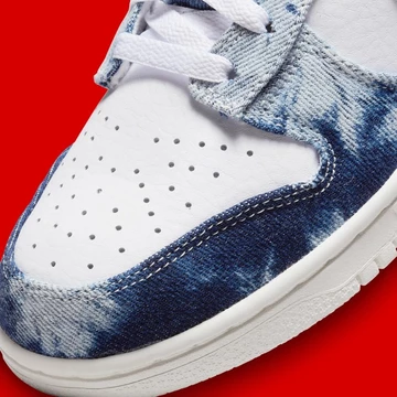 Dunk High Washed Denim