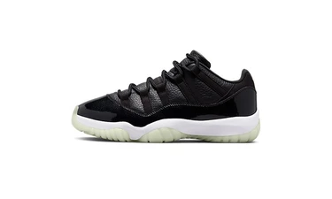 Jordan 11 mid top best sale