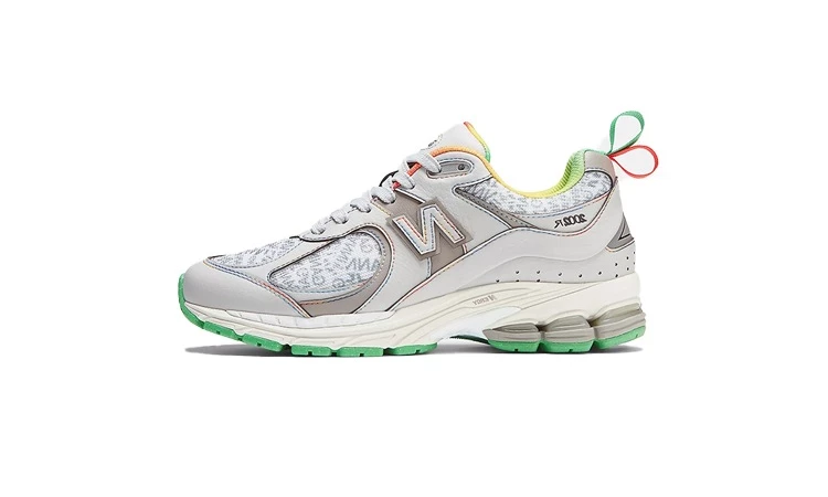 GANNI New Balance 2002R Rain Cloud Island Green