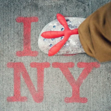 Staple Crocs Sidewalk Luxe Classic Clog