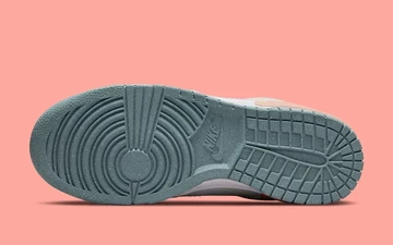 Dunk Low Disrupt 2 Easter