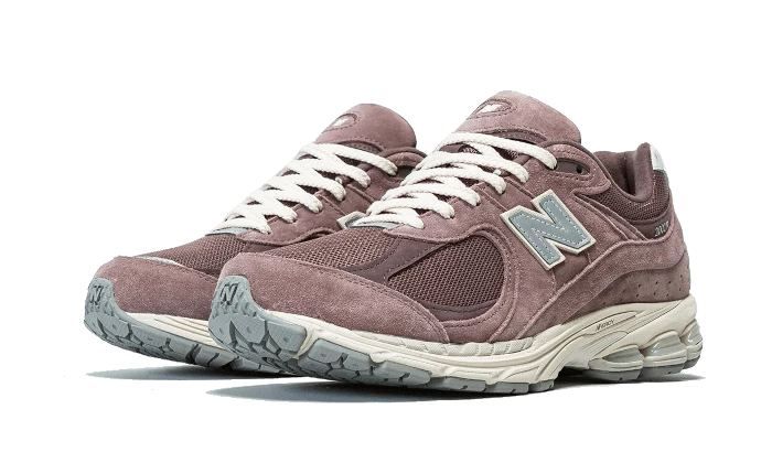 New Balance 2002R Black Fig M2002RHD | Dead Stock