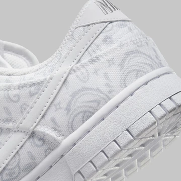 Nike Dunk Low Light Grey Paisley