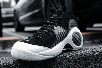 Nike Air Zoom Flight 95 Black Metallic DM0523-001