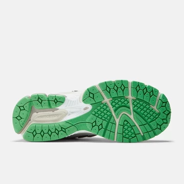 GANNI New Balance 2002R Rain Cloud Island Green