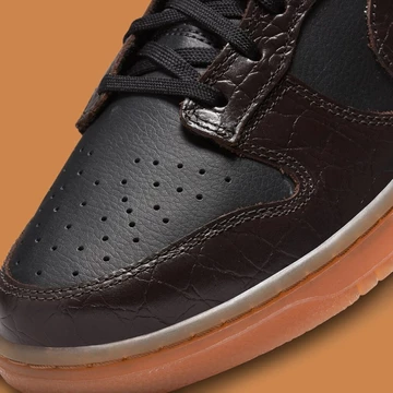 Nike Dunk Low Velvet Brown