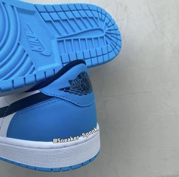 Nike Air Jordan 1 Low OG UNC