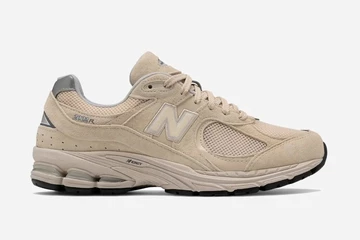 New Balance 2002R Bone Light Aluminum