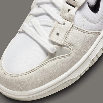 Nike Dunk Low Disrupt 2 Pale Ivory Toebox