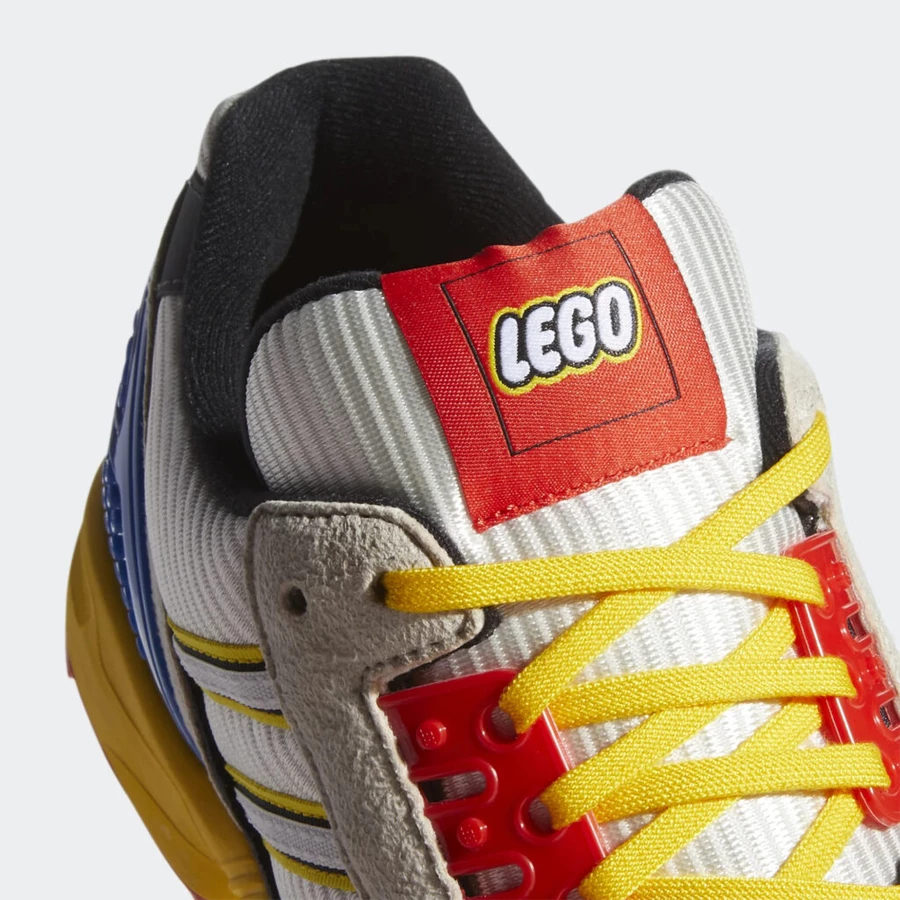 adidas x LEGO ZX 8000 FZ3482 | Dead Stock