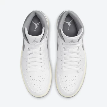 Nike Air Jordan 1 Mid Vintage