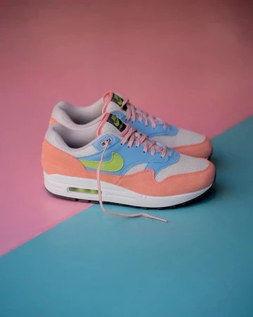 Air Max 1 Light Madder Root