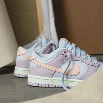 Dunk Low Easter 2022