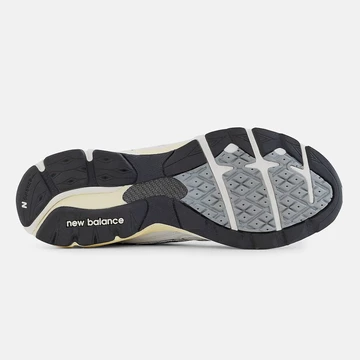 NB 990 Sea Salt - kommt am 26. Mai