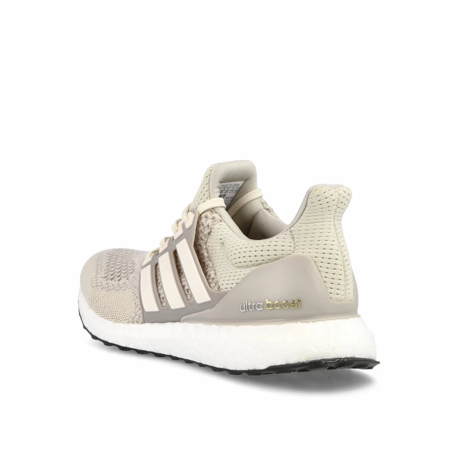 adidas Ultra Boost Cream Dead Stock