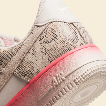 Air Force 1 Pink Snakeskin