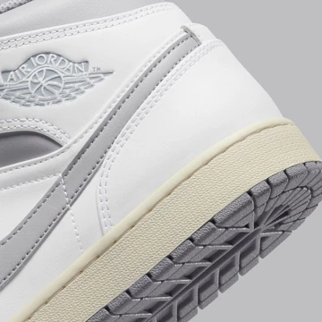 Jordan 1 Mid Vintage Grey