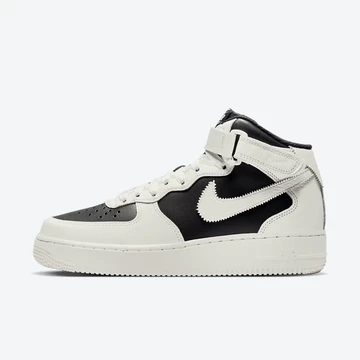 Der Air Force 1 Mid Reverse Panda kommt bald
